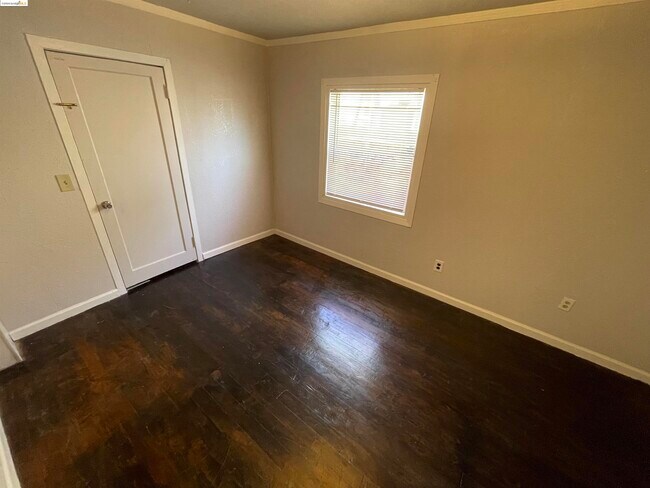 Building Photo - 73 Alvarado Ave