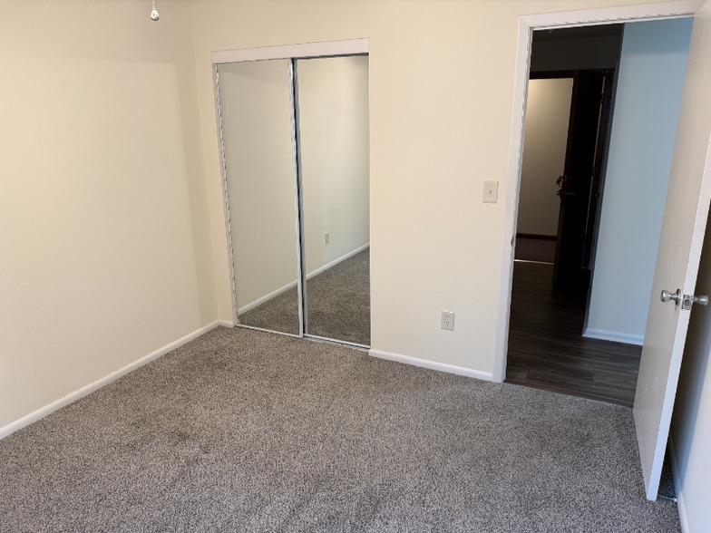 Building Photo - 6213 South 13th Street