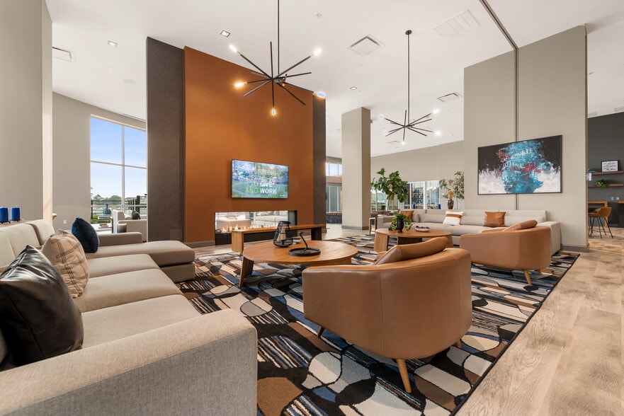 Primary Photo - Escape