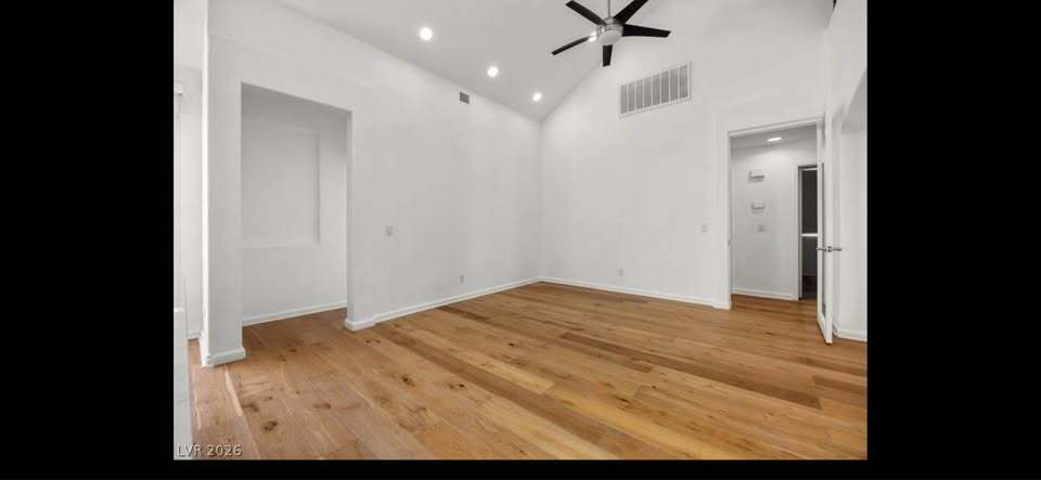 Building Photo - 792 Valley Rise Dr