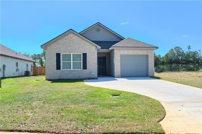 Building Photo - 8561 Clarke Rd