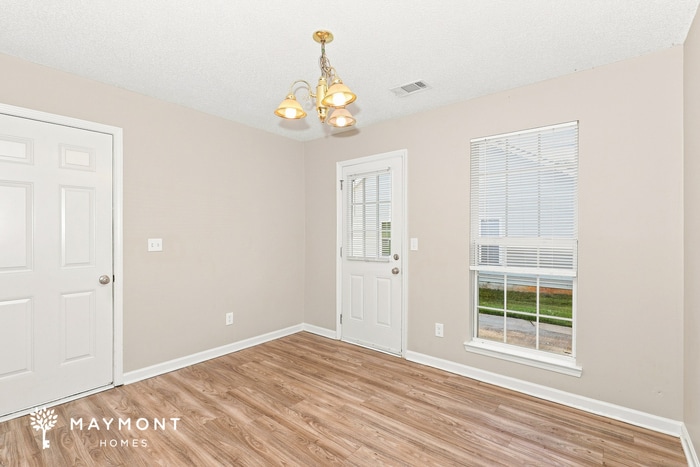 Building Photo - 104 Poplar Pointe Terrace