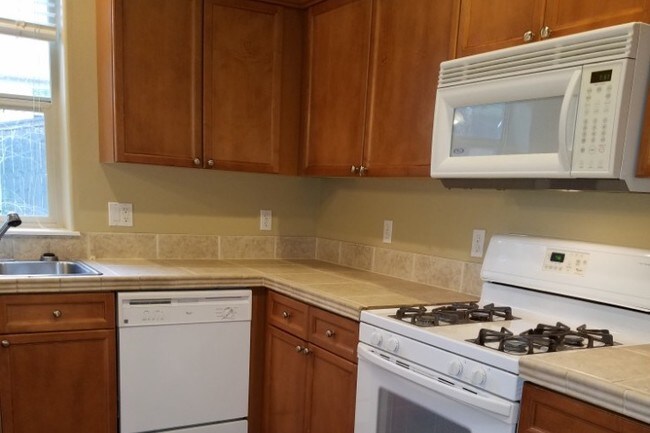 Building Photo - 61158 Kepler St