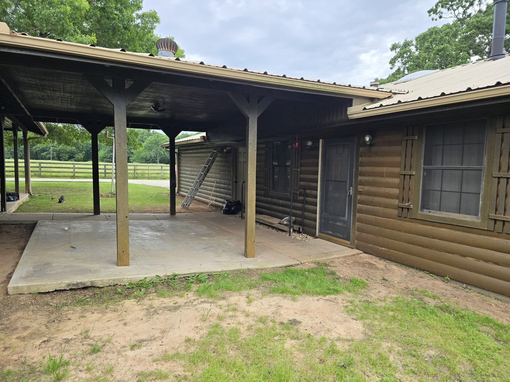 back porch - 2281 FM 2029