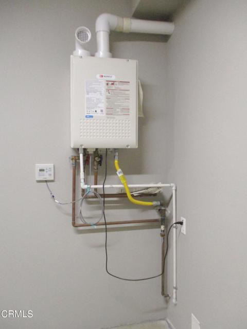 Building Photo - 21028 E Cypress St