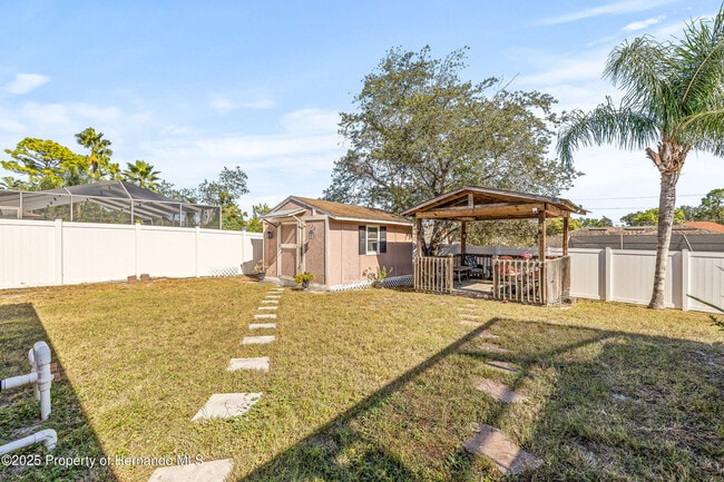 Building Photo - 4052 Montano Ave