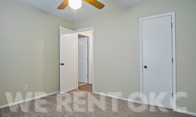Building Photo - 6415 N Peniel Ave