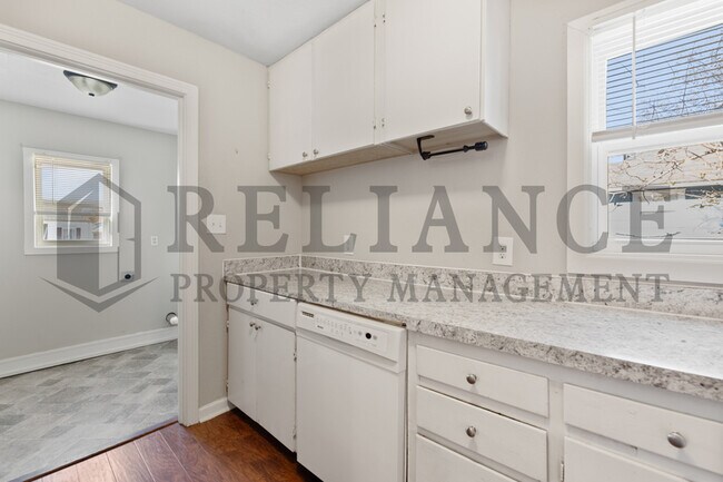 Building Photo - 2136 S Waco Ave