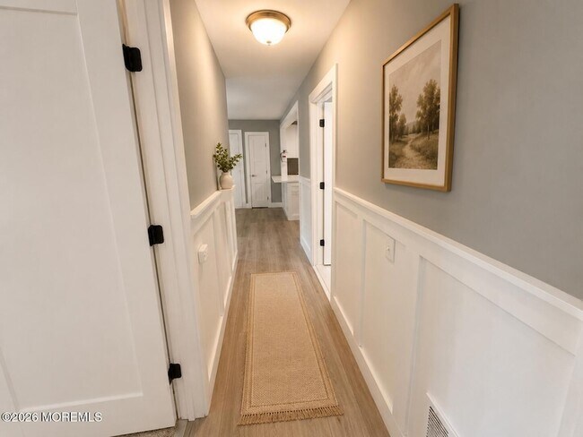 Building Photo - 156 Sussex Pl
