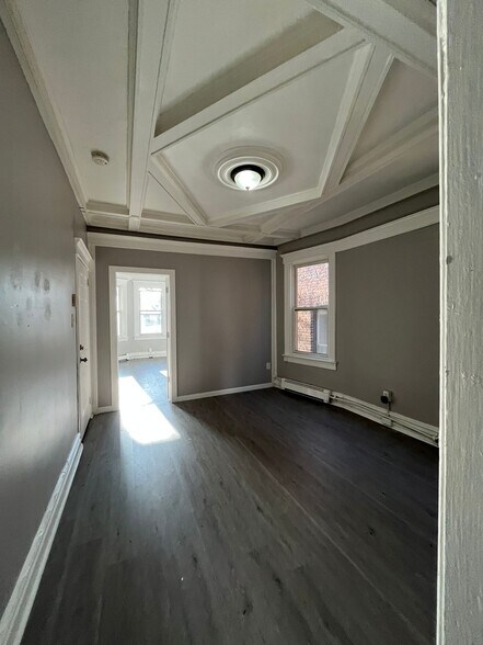 Building Photo - 268 Dwight St