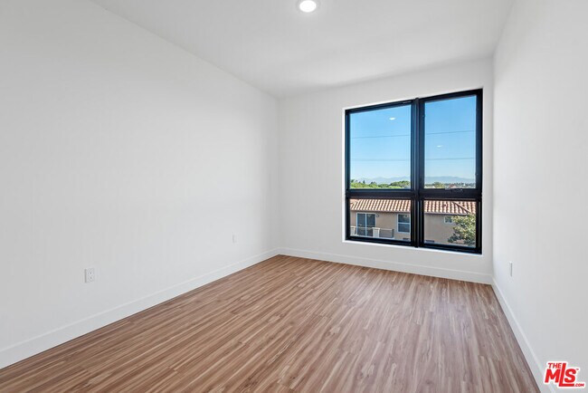 Building Photo - 11600 National Blvd