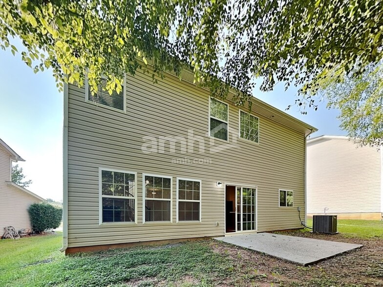 Building Photo - 14820 Havasu St