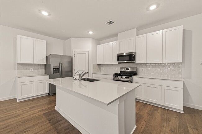 Building Photo - 3539 Shearwater St