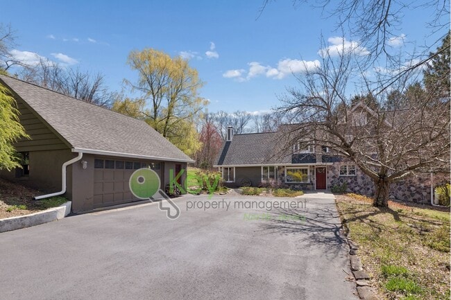 Building Photo - Charming 4-Bedroom Home on 2 Acres—Woods, Trails & Exceptional Storage