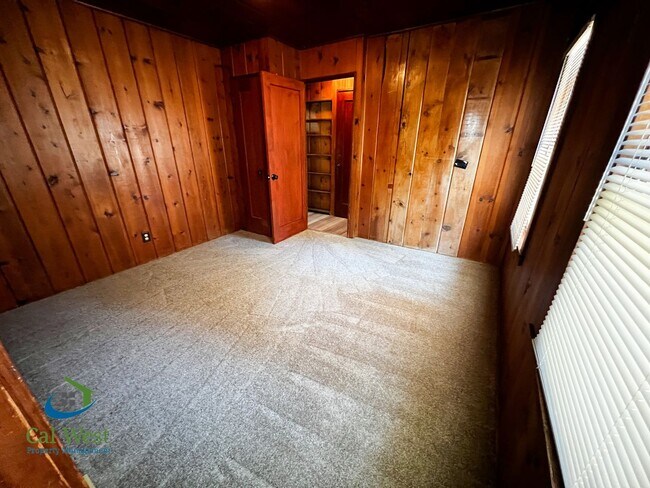 Building Photo - $3,595 - Beautiful 3 BD/1.5 BA Home in Old...