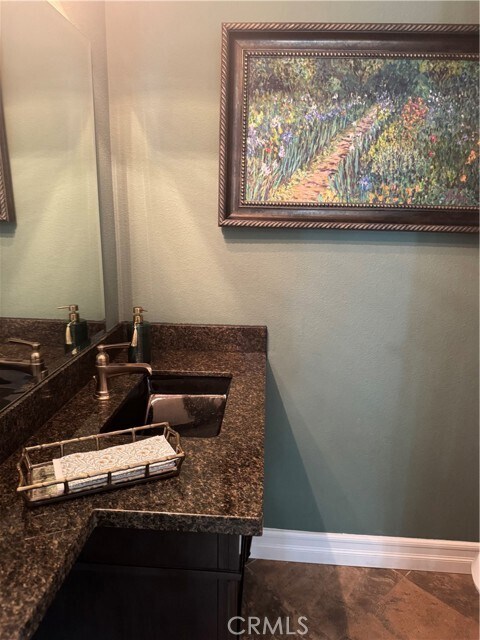 Building Photo - 38676 Bears Paw Dr