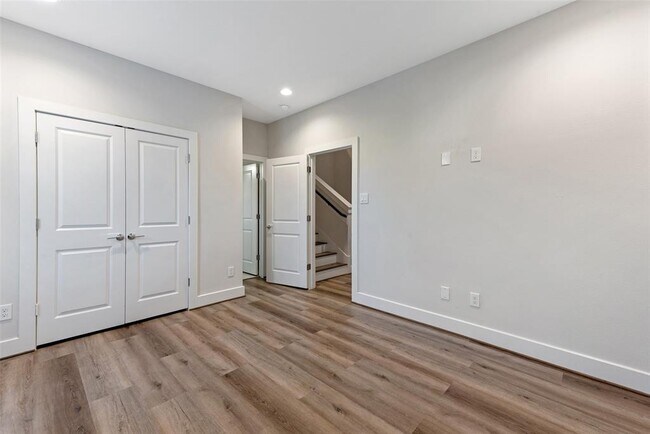 Building Photo - 4814 Brinkman St
