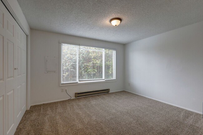 Building Photo - Delridge Apartments