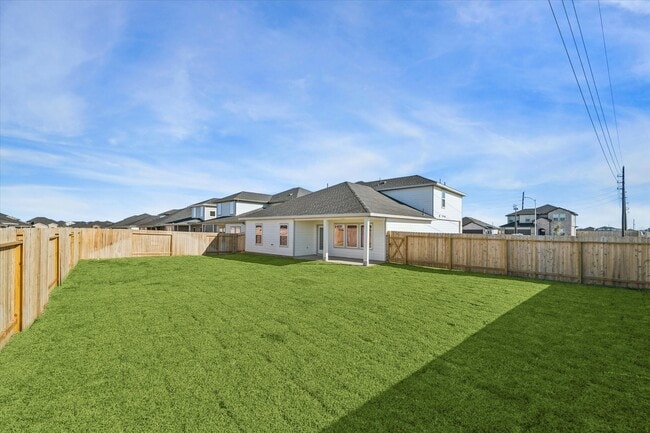 Building Photo - 4334 Camden Lakes St