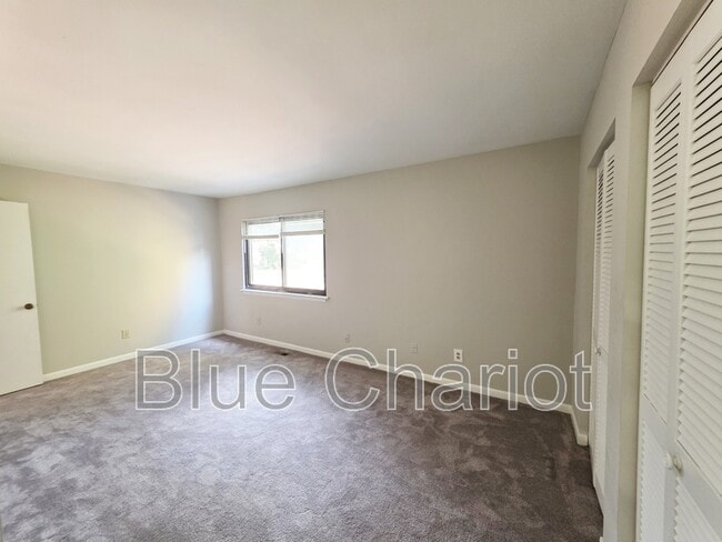 Building Photo - 3775 Guess Rd