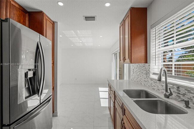 Building Photo - 2350 SW 86th Way