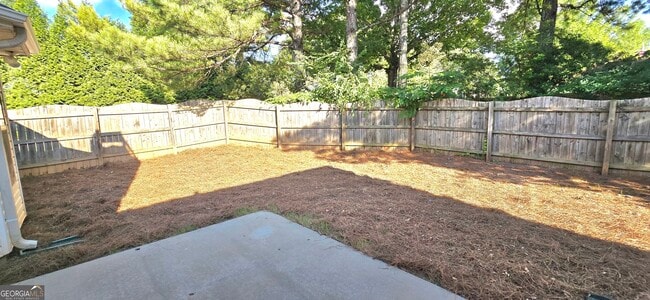 Building Photo - 2 Mill Ridge Pl