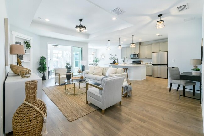 Building Photo - 4 bedroom in St. Augustine FL 32095
