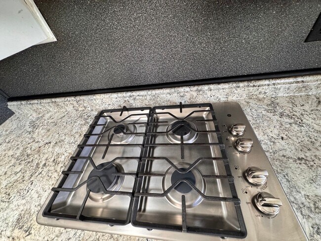 Building Photo - Beautiful 3-Bedroom, 3-Bath Home w/Study in Charleston, SC