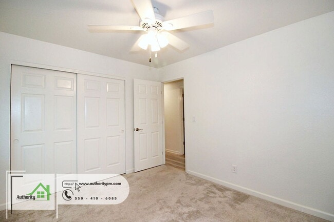 Building Photo - 966 Partridge Dr