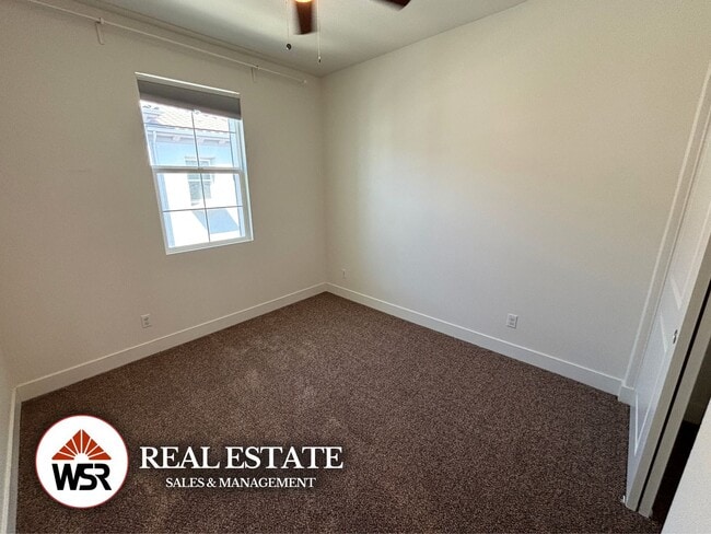 Building Photo - Stunning 4 Bedroom Townhome in the Heart of Chino Hills