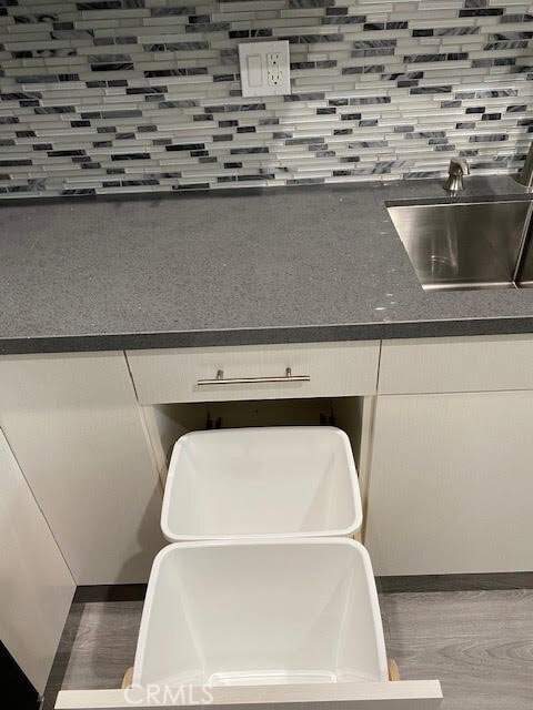 Building Photo - 6954 Jellico Ave