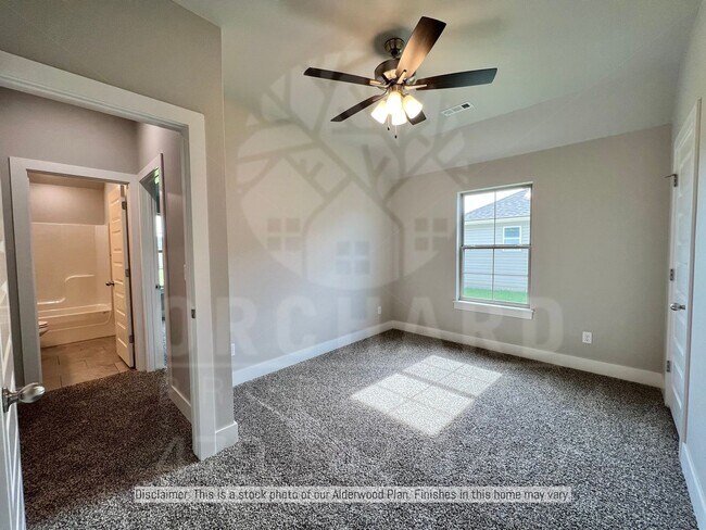 Building Photo - Siloam Springs- Single-Family Home- Stunning 4 Bedroom Home- Alderwood Plan!
