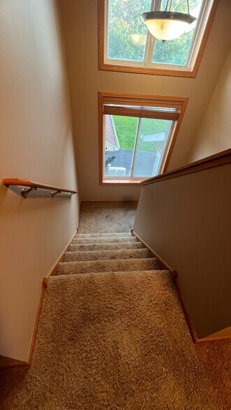 Building Photo - 2853 Wyndam Ct