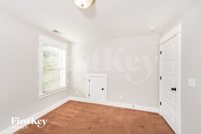 Building Photo - 5071 Brooke's Crossing Blvd