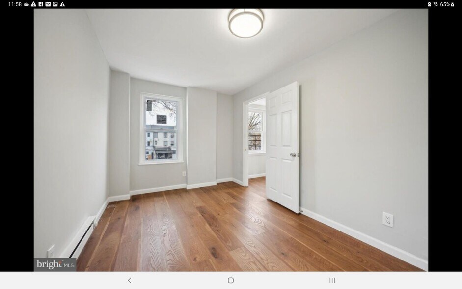 Bedroom - 627 George St