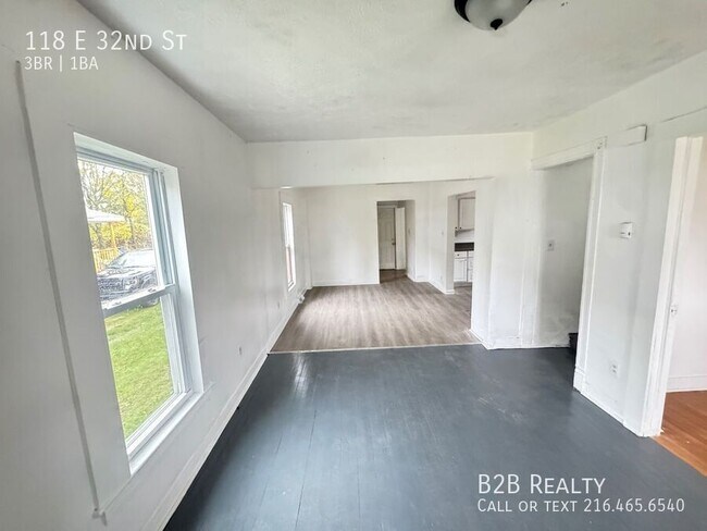 Building Photo - 118 E 32nd St