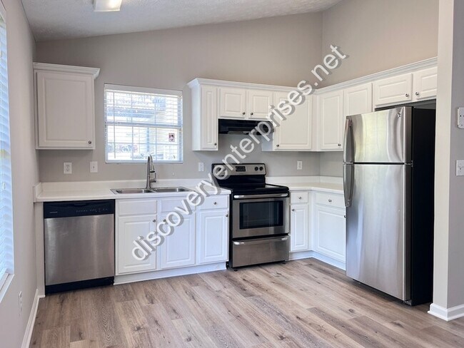 Building Photo - 1561 Norman Crossing