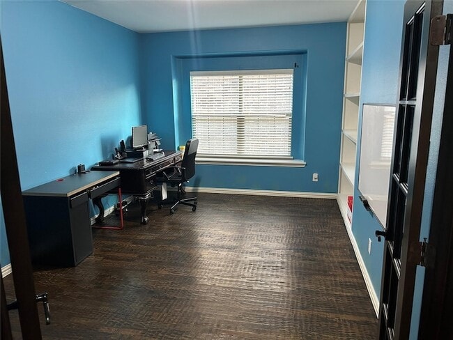 Building Photo - 12435 Honeyflower Dr