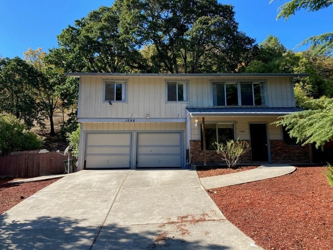 Primary Photo - Great 2 Level Four Bedroom House!