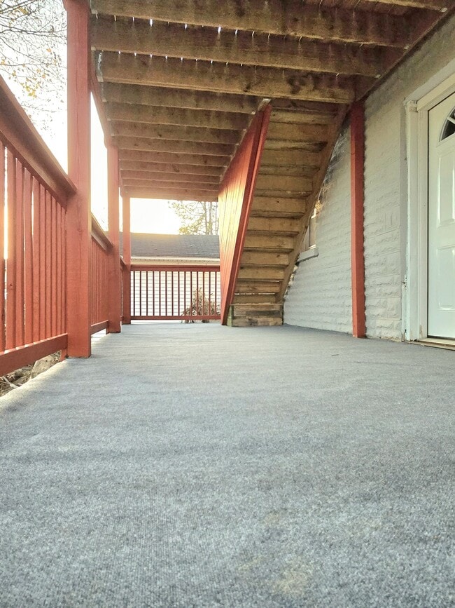 Building Photo - 804 Broad St