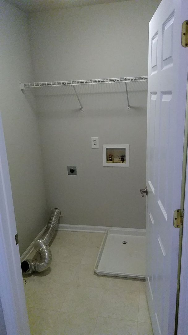 Building Photo - Spacious Home in Ballantyne!!!