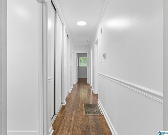 Building Photo - 1153 Bowman Rd