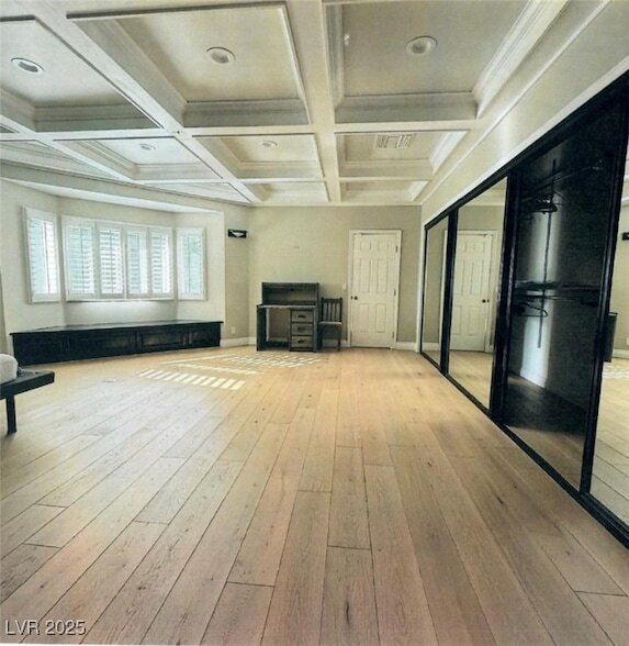 Building Photo - 3160 Bel Air Dr