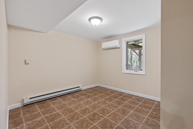 Building Photo - 80 Emer Rd