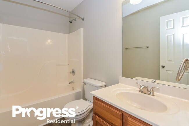 Building Photo - 6018 Spanish Moss Ln