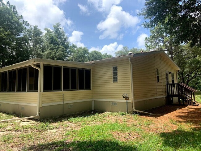 Building Photo - 6818 W Macopin Ln