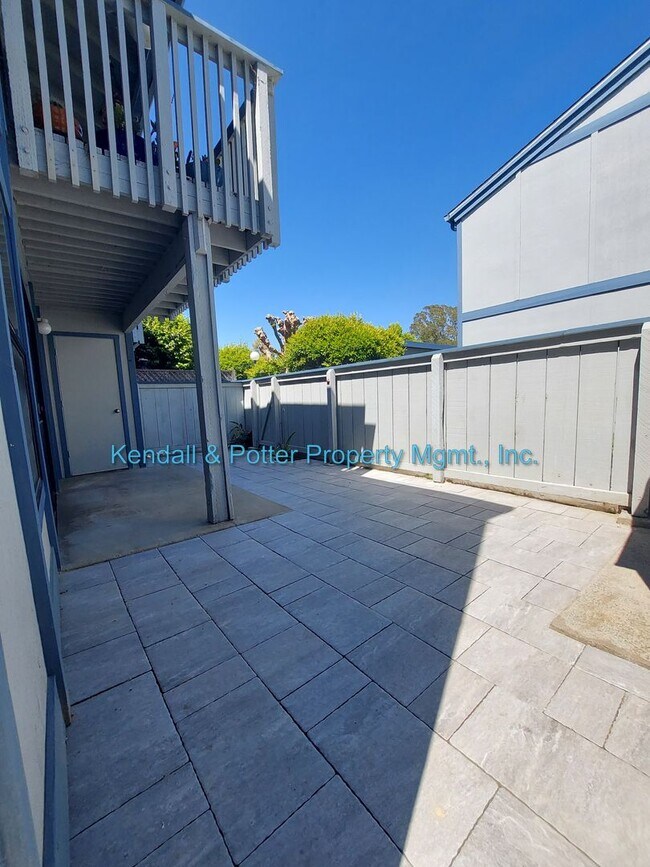 Building Photo - NEWLY RENOVATED Capitola 2BR with Brand-New Kitchen, Flooring & Paint – Oversized Patio, Pool Acc...