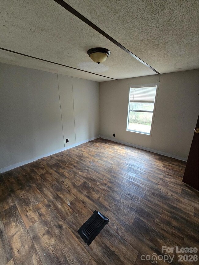 Building Photo - 3497 Deerbrook Rd