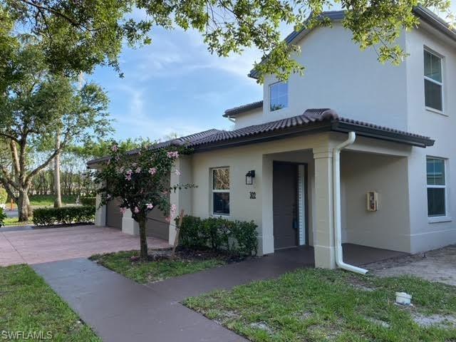 Building Photo - 300 Diamond Cir