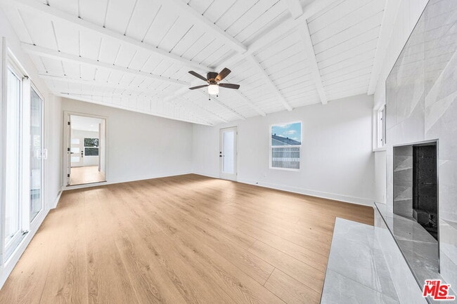Building Photo - 5455 Harcross Dr